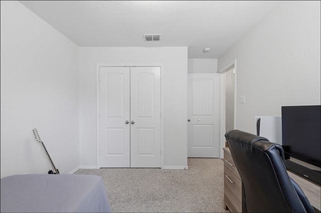 1860 Alamandine Avenue, Cross Roads, TX 76227