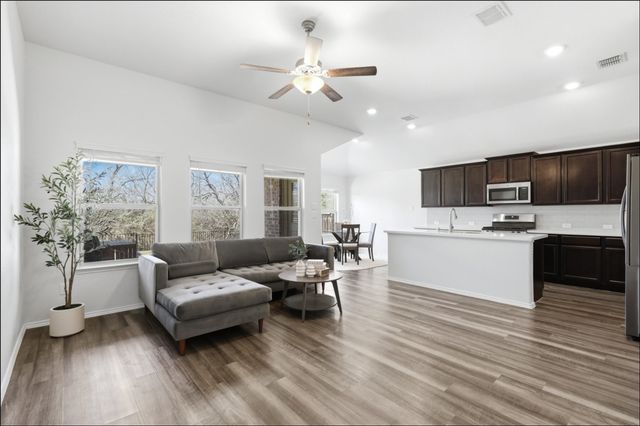 1860 Alamandine Avenue, Cross Roads, TX 76227