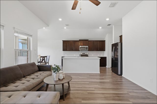 1860 Alamandine Avenue, Cross Roads, TX 76227