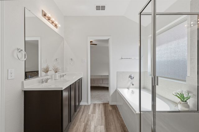 1860 Alamandine Avenue, Cross Roads, TX 76227