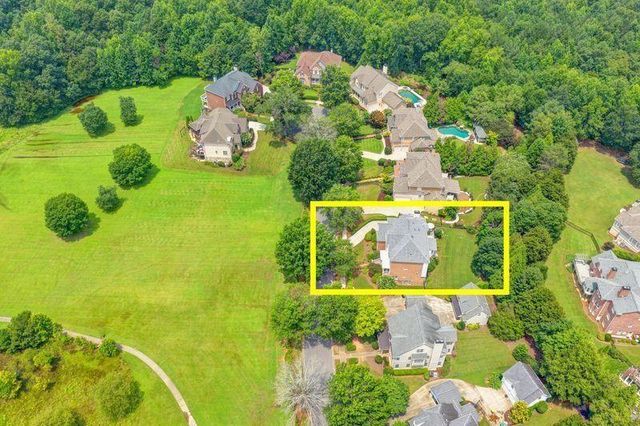4825 Meadow Park Lane, Suwanee, GA 30024