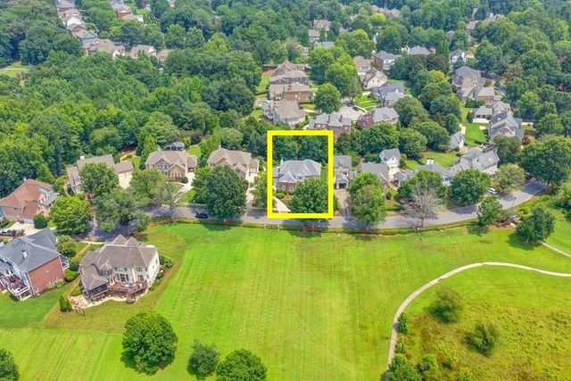 4825 Meadow Park Lane, Suwanee, GA 30024