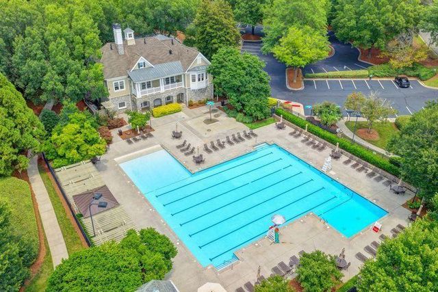 4825 Meadow Park Lane, Suwanee, GA 30024