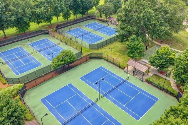 4825 Meadow Park Lane, Suwanee, GA 30024