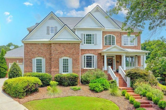 4825 Meadow Park Lane, Suwanee, GA 30024
