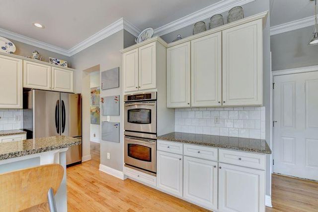 4825 Meadow Park Lane, Suwanee, GA 30024