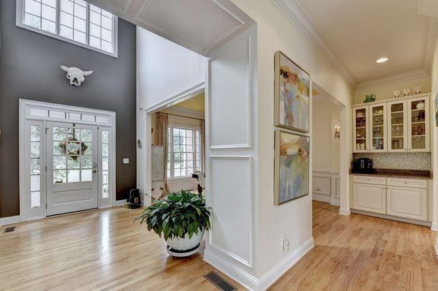 4825 Meadow Park Lane, Suwanee, GA 30024