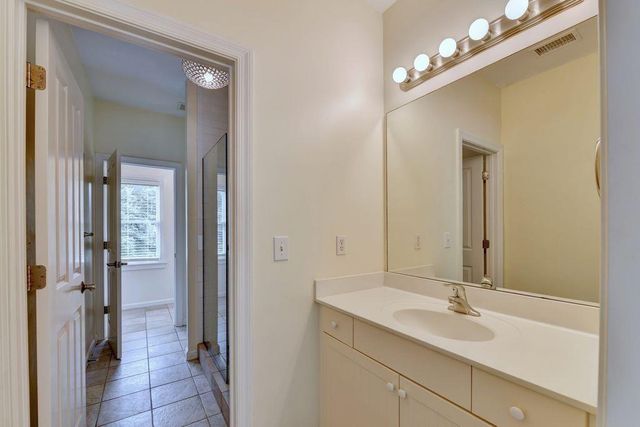 4825 Meadow Park Lane, Suwanee, GA 30024