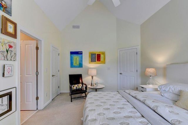 4825 Meadow Park Lane, Suwanee, GA 30024