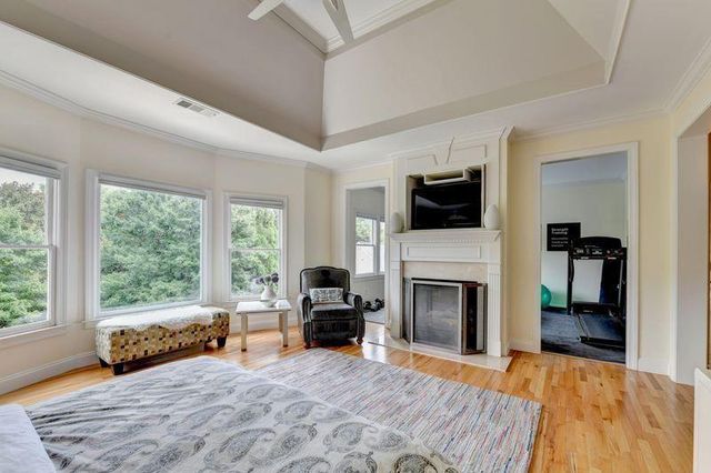 4825 Meadow Park Lane, Suwanee, GA 30024