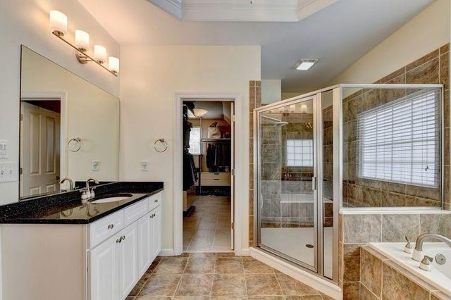 4825 Meadow Park Lane, Suwanee, GA 30024