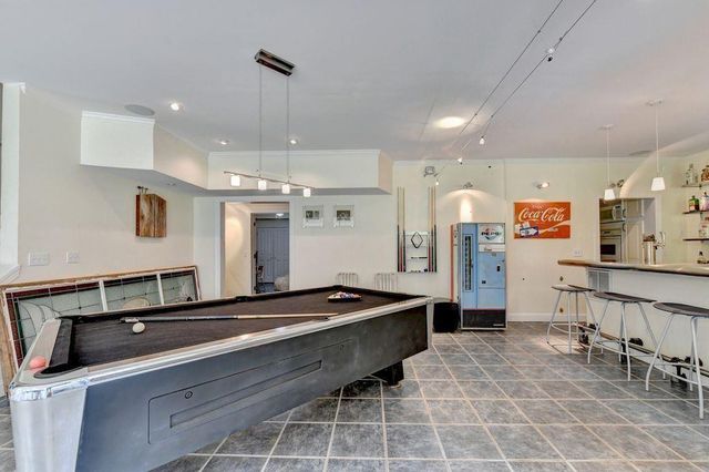 4825 Meadow Park Lane, Suwanee, GA 30024