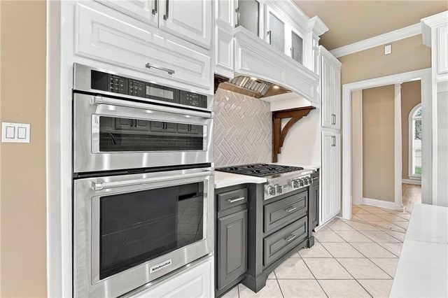 1109 Edward Drive, Mcdonough, GA 30252