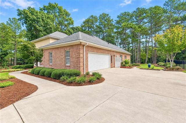 1109 Edward Drive, Mcdonough, GA 30252