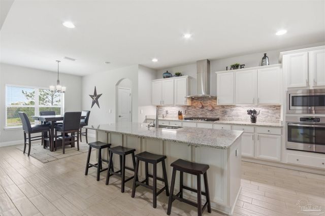 2677 Tulip Hill Rd, Pace, FL 32571