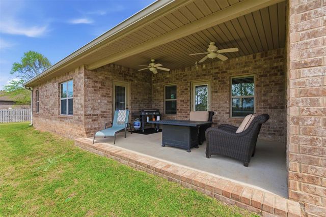 2677 Tulip Hill Rd, Pace, FL 32571