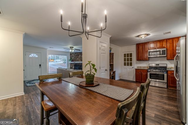 30 Saratoga Drive, Lawrenceville, GA 30044