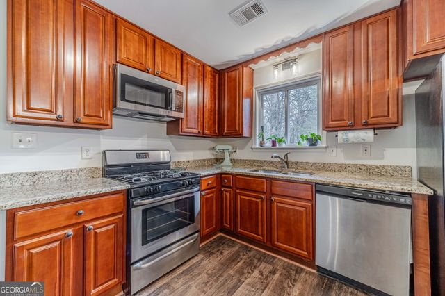 30 Saratoga Drive, Lawrenceville, GA 30044