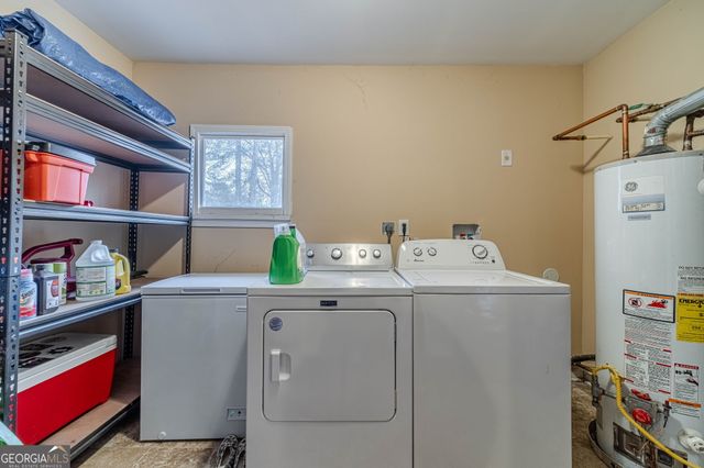 30 Saratoga Drive, Lawrenceville, GA 30044