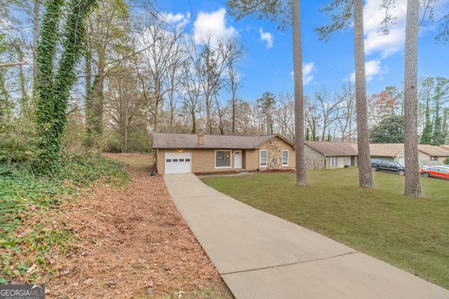 30 Saratoga Drive, Lawrenceville, GA 30044