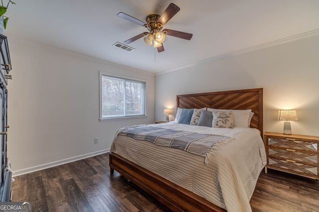 30 Saratoga Drive, Lawrenceville, GA 30044