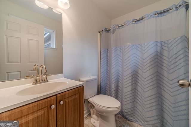 30 Saratoga Drive, Lawrenceville, GA 30044