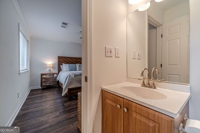 30 Saratoga Drive, Lawrenceville, GA 30044