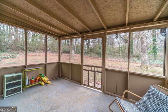 30 Saratoga Drive, Lawrenceville, GA 30044