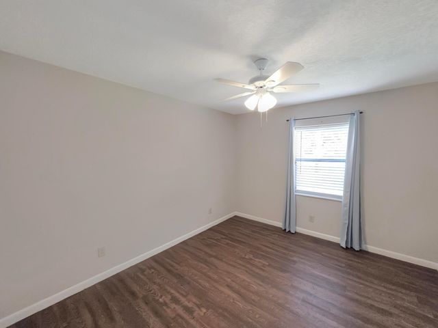 801 W WEATHERBEE Road, Fort Pierce, FL 34982