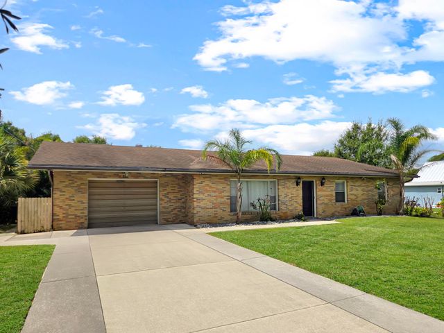 801 W WEATHERBEE Road, Fort Pierce, FL 34982
