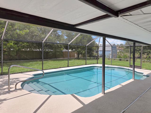 801 W WEATHERBEE Road, Fort Pierce, FL 34982