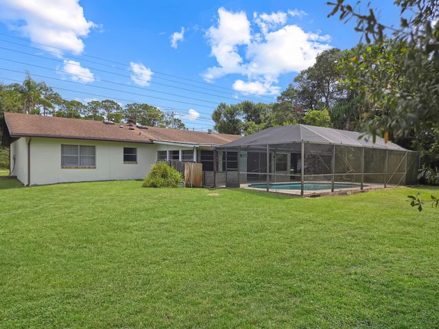 801 W WEATHERBEE Road, Fort Pierce, FL 34982