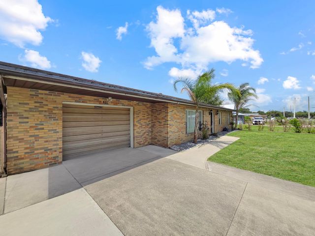 801 W WEATHERBEE Road, Fort Pierce, FL 34982