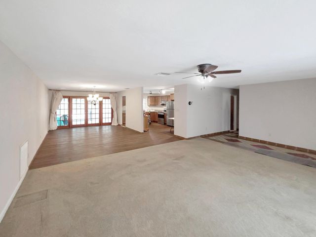 801 W WEATHERBEE Road, Fort Pierce, FL 34982