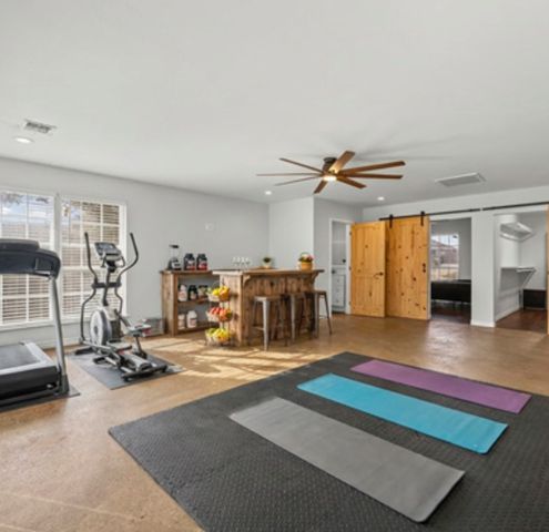 6060 Park View Drive, Midlothian, TX 76065