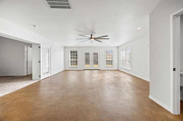 6060 Park View Drive, Midlothian, TX 76065