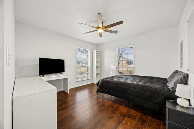 6060 Park View Drive, Midlothian, TX 76065