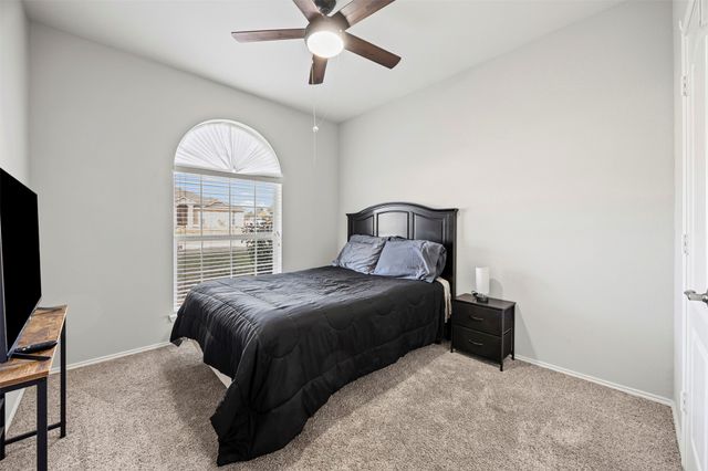 6060 Park View Drive, Midlothian, TX 76065