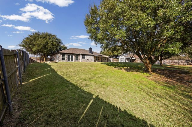 6060 Park View Drive, Midlothian, TX 76065