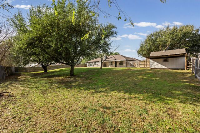 6060 Park View Drive, Midlothian, TX 76065