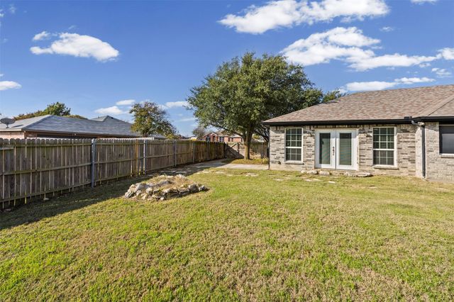 6060 Park View Drive, Midlothian, TX 76065