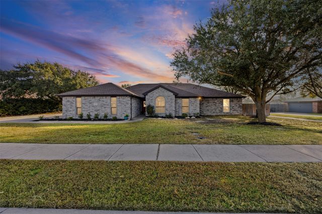 6060 Park View Drive, Midlothian, TX 76065