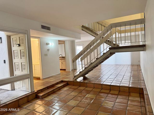 5631 N 79TH Street 4, Scottsdale, AZ 85250
