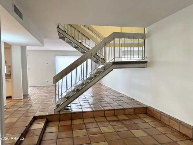 5631 N 79TH Street 4, Scottsdale, AZ 85250