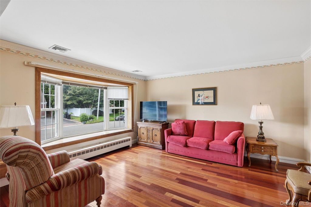 1 Clare Drive, East Northport, NY 11731 — photo 5