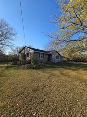 1825 W LAKE STREET, Chilton, WI 53014