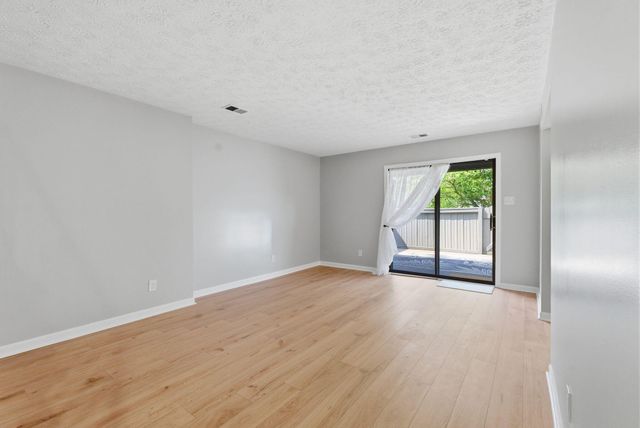 500 Laketower Drive 63, Lexington, KY 40502