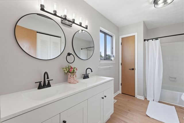 500 Laketower Drive 63, Lexington, KY 40502