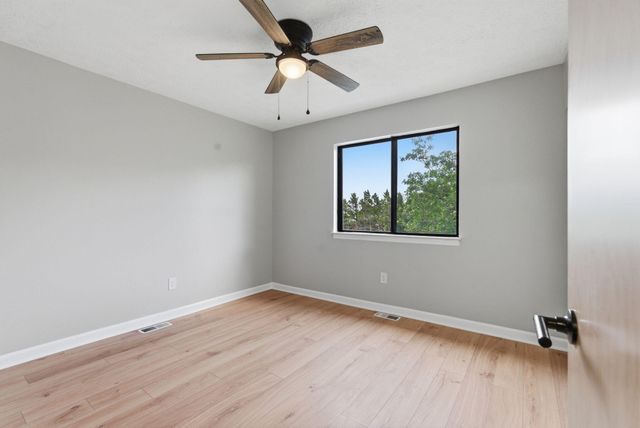 500 Laketower Drive 63, Lexington, KY 40502