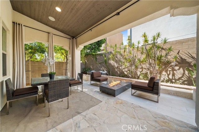 105 newall, Irvine, CA 92618